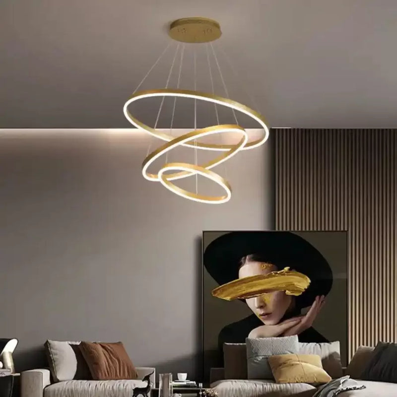 Lustra LED suspendata cu telecomanda ELIZABETH, 84W, 3 Cercuri, lumina Rece/Calda/Neutra, Dimabila, Auriu Lucios, Inaltime Reglabila